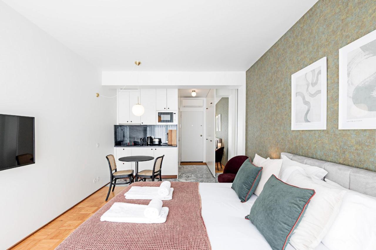 Ceuta Studio Apartments By Lovelystay ปอร์โต ภายนอก รูปภาพ