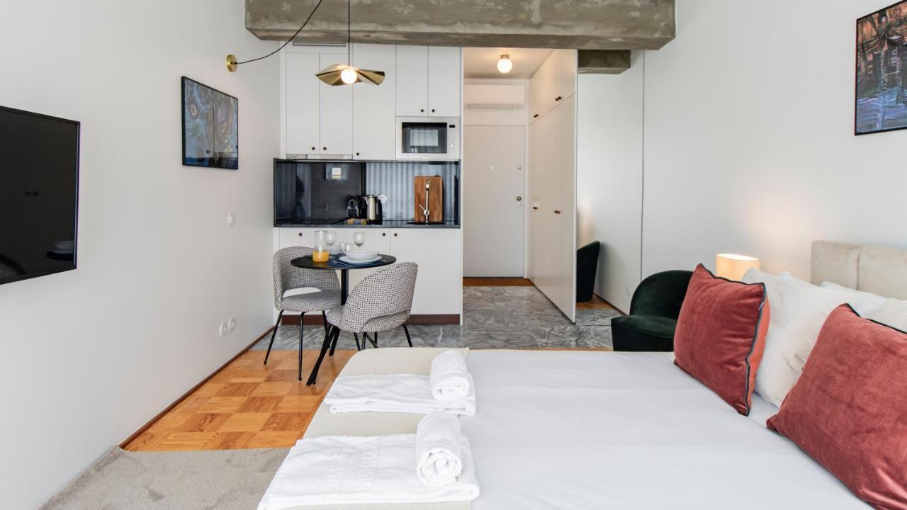 Ceuta Studio Apartments By Lovelystay ปอร์โต ภายนอก รูปภาพ